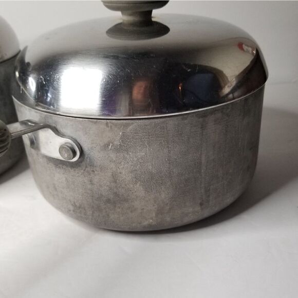 Circulon pots with lids set - Picture 3 of 11